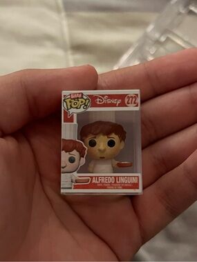 Disney Bitty Pop! Alfredo Linguini Mini Figure - White, Brown, Red
